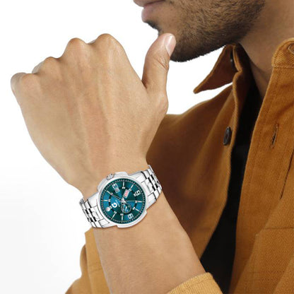Green Analog Watch for Men with Day & Date – Unique Stainless Steel Timepiece