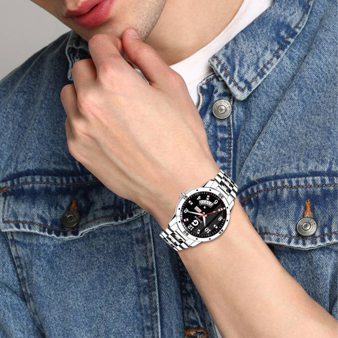 Men’s Analog Watch with Day & Date Function – Textured Stainless Steel Chain – Black Dial Variant